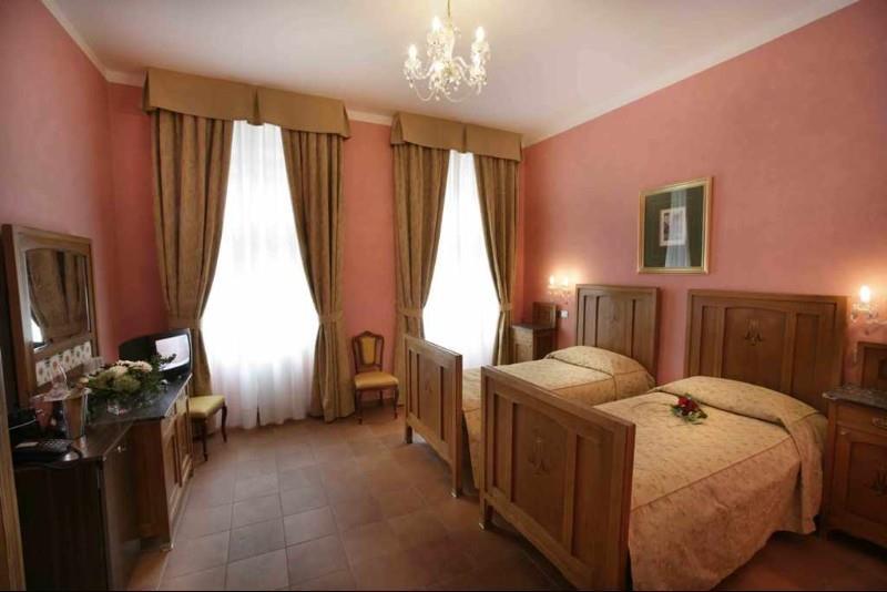 Hotel Caesar Prague Room photo