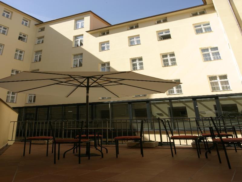 Hotel Caesar Prague Exterior photo